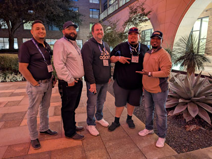 PXL_20251104_000714478